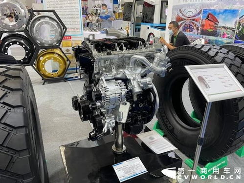 東風輕發高品質發動機,亮相中西部 十堰 汽車汽配商品交易會